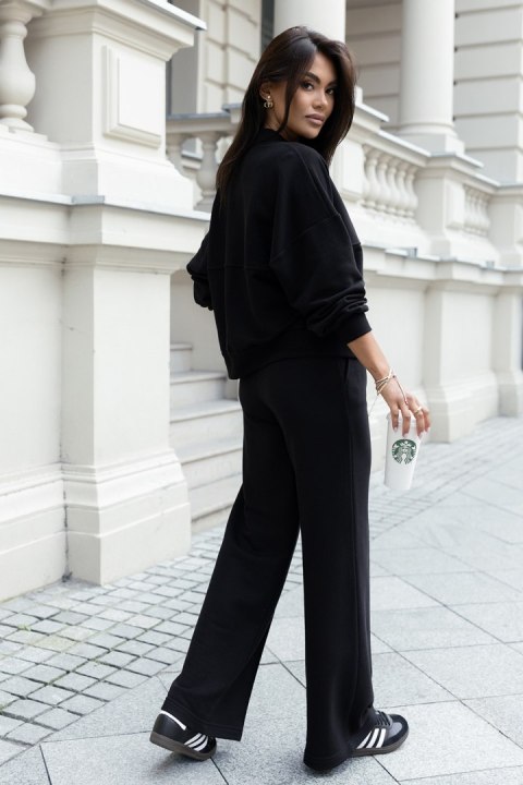 Dwuczęściowy komplet dresowy czarny