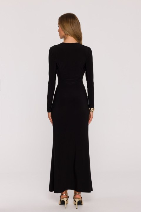 Elegancka i niezwykle kobieca sukienka maxi uszyta z gładkiej dzianiny