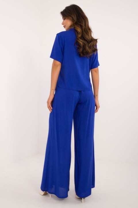 Elegancki prosty komplet damski chabrowy