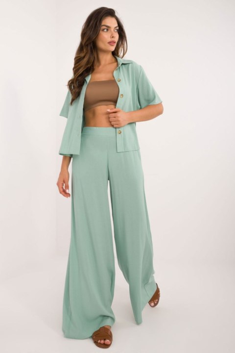 Elegancki prosty komplet damski pistacjowy