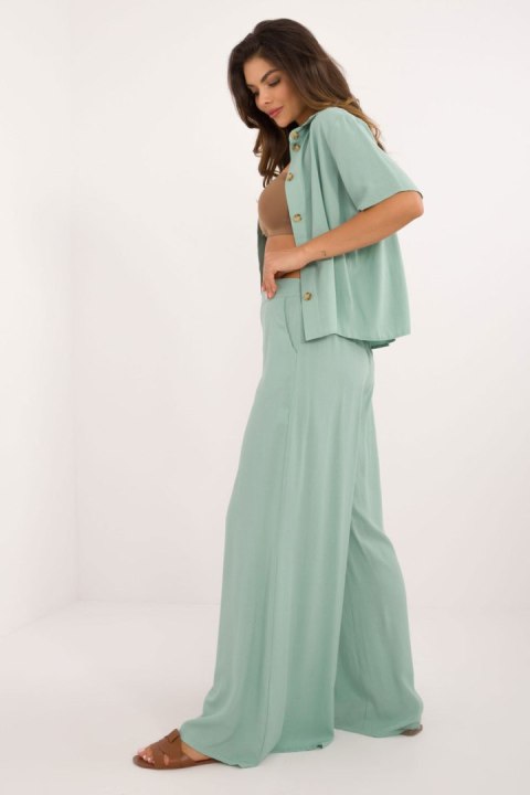 Elegancki prosty komplet damski pistacjowy