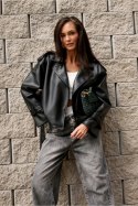 Kurtka z materiału imitującego skóre czarna