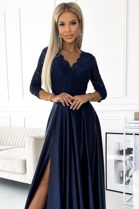 Suknia z dekoltem i rozcięciem na nogę