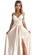 Elegancka długa satynowa suknia z dekoltem