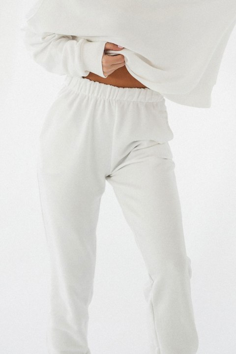 Śmietankowe Joggery Morelli