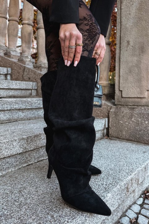 Kozaki beżowe z eko zamszu