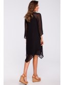 Szyfonowa sukienka z asymetrycznym dołem