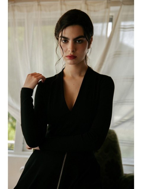 Body Z Dekoltem Czarne