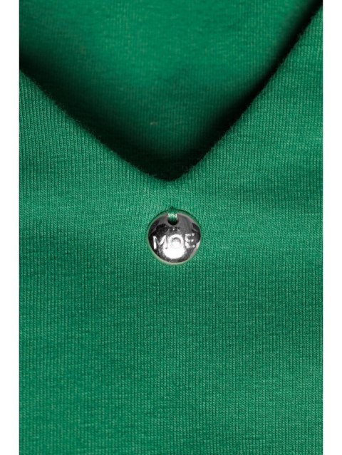 Sukienka maxi z głębokim dekoltem na plecach