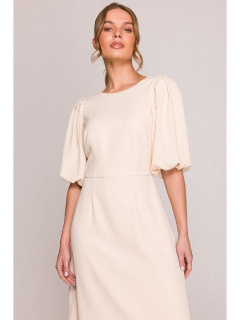 Sukienka z bufiastymi rękawami