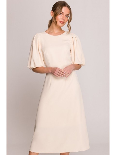 Sukienka z bufiastymi rękawami