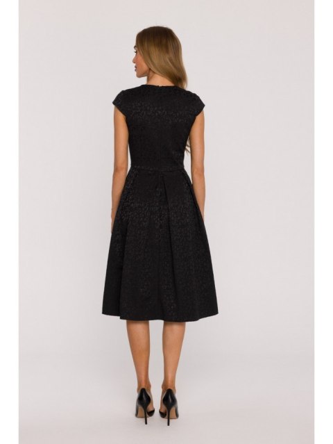 Sukienka z kontrafałdami